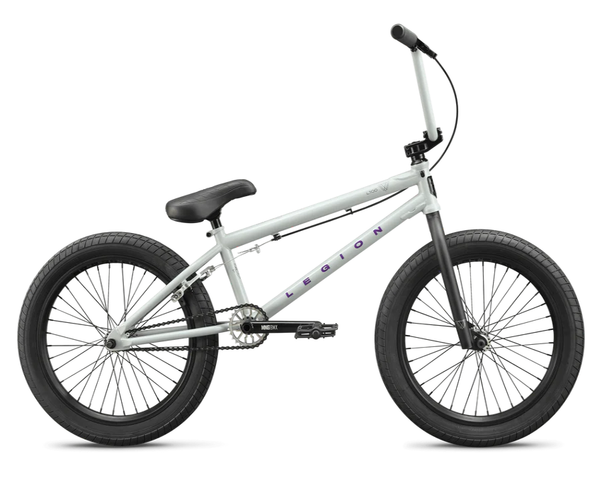Mongoose L100 BMX