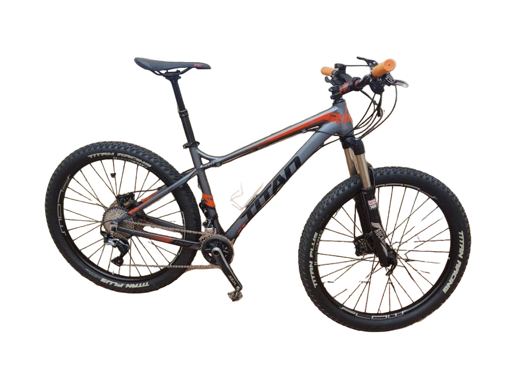 Titan Bike 2017 650B Plus Elite 18
